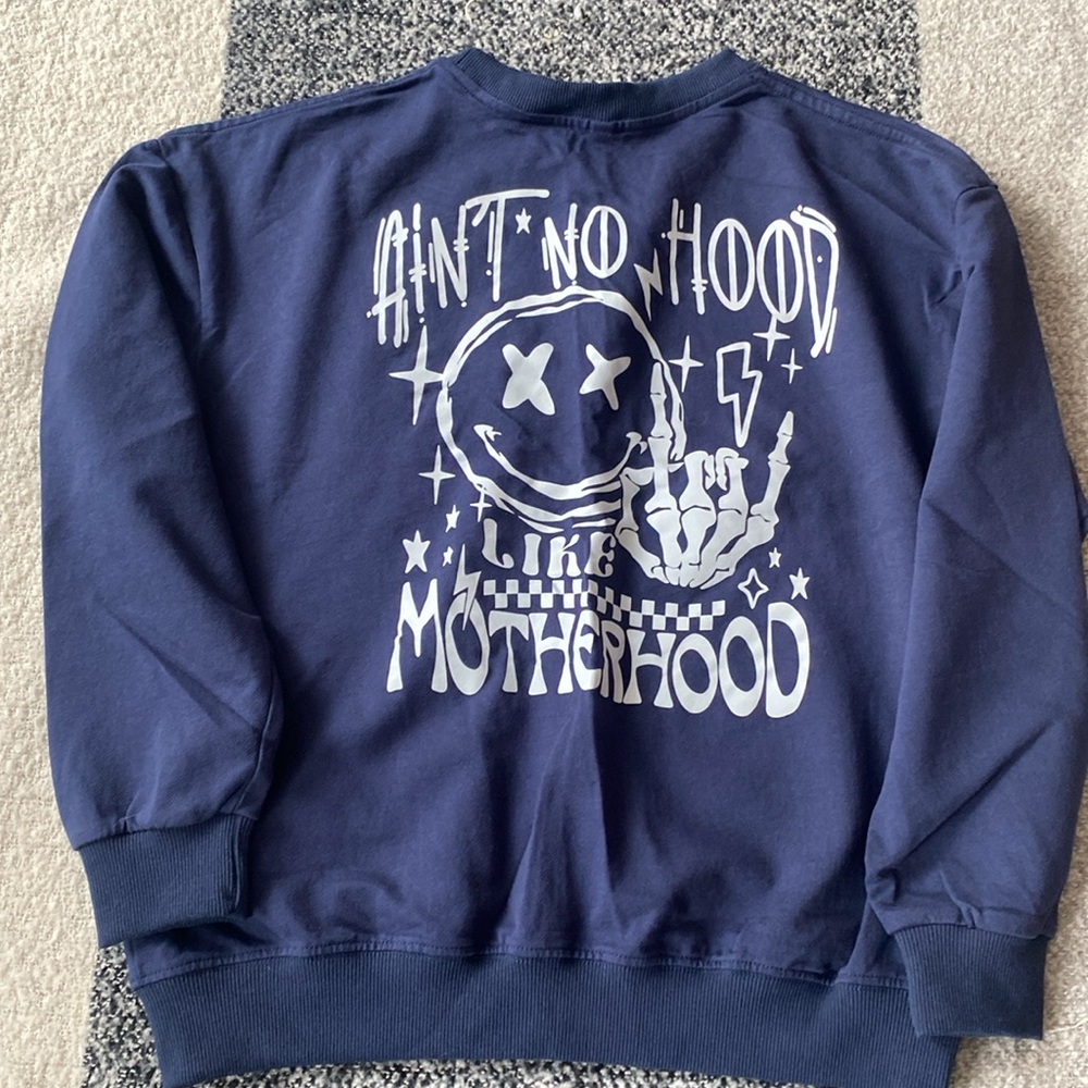 Lightweight Banded Pullover - Picture 2 of 3